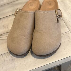 Time And Tru buckle clog